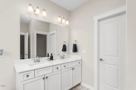 1495 Kernodle Landing Drive Burlington NC 27217
