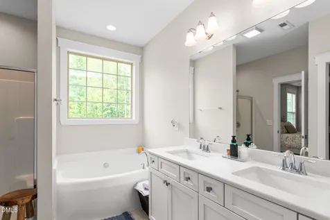 1495 Kernodle Landing Drive Burlington NC 27217