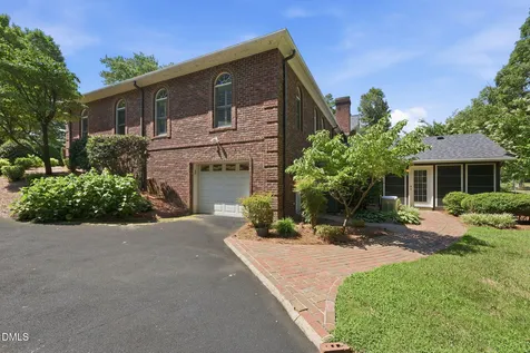 527 Nassau Trail Asheboro NC 27205