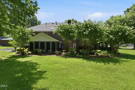 527 Nassau Trail Asheboro NC 27205