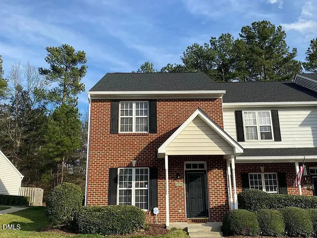 9110 Grassington Way Raleigh NC 27615