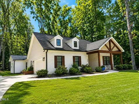 660 Corregidor Street Mebane NC 27302
