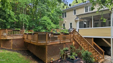 1004 Woodlot Ridge Road Chapel Hill NC 27516