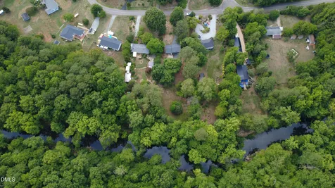 1713 Riverside Drive Hillsborough NC 27278