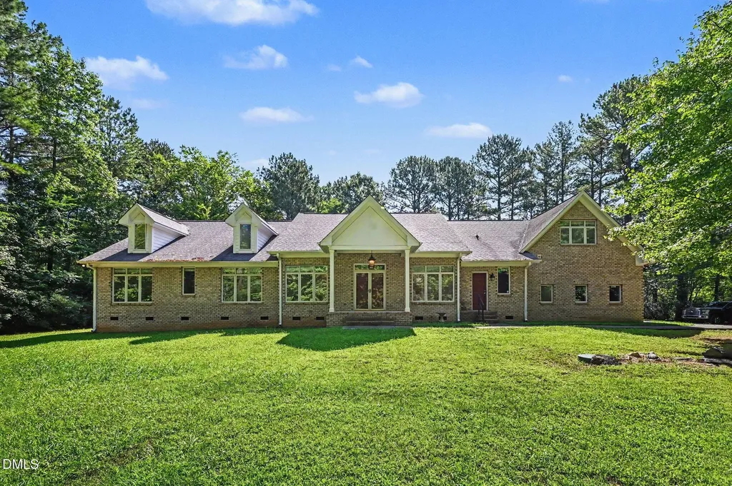 1021 Reaves Drive Chapel Hill NC 27516