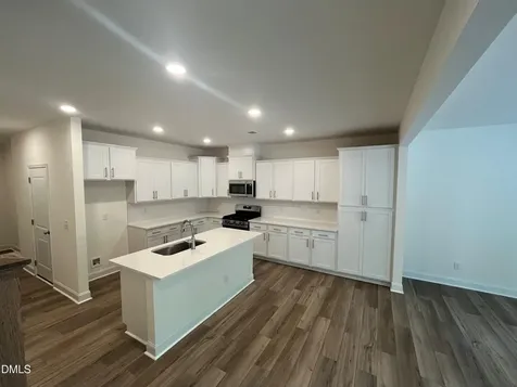 1326 Hammond Drive Mebane NC 27302