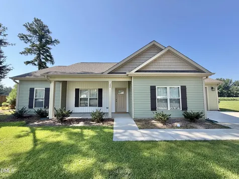 404 S Eastwood Drive Benson NC 27504