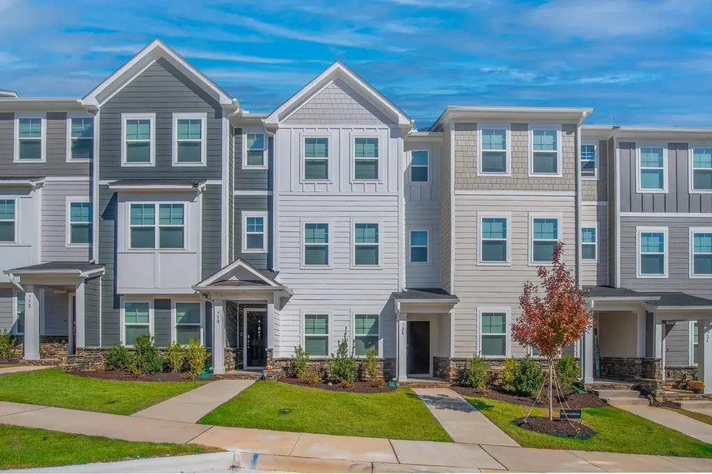 728 Cormiche Lane Wake Forest NC 27587