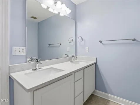 3608 Kapalua Way Raleigh NC 27610