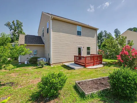 27 Blakeford Drive Wendell NC 27591