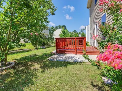 27 Blakeford Drive Wendell NC 27591