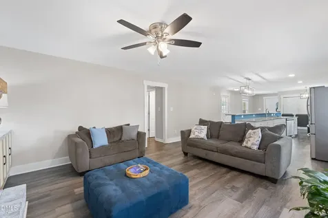 1002 E Maplewood Drive Benson NC 27504