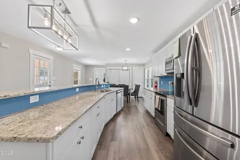1002 E Maplewood Drive Benson NC 27504