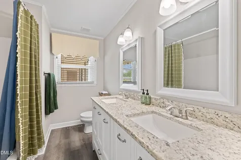 1002 E Maplewood Drive Benson NC 27504