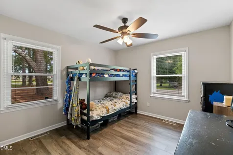 1002 E Maplewood Drive Benson NC 27504