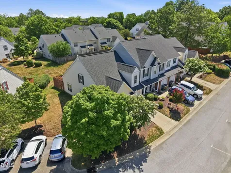 2736 N Keswick Way Greensboro NC 27410