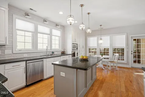 902 Ravendale Place Cary NC 27513