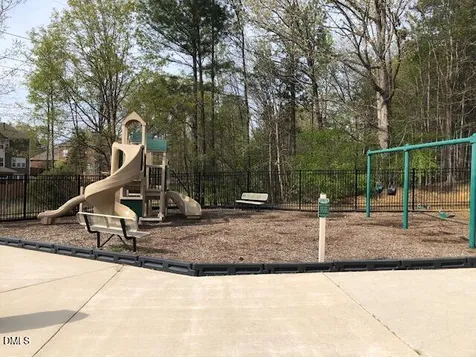 902 Ravendale Place Cary NC 27513