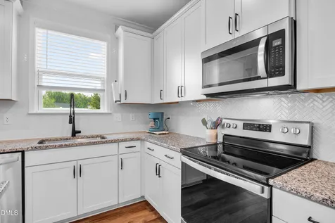 575 Kayak Court Mebane NC 27302