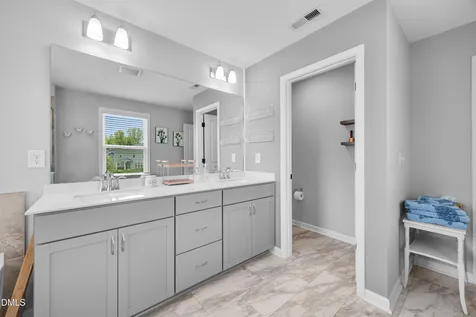 575 Kayak Court Mebane NC 27302