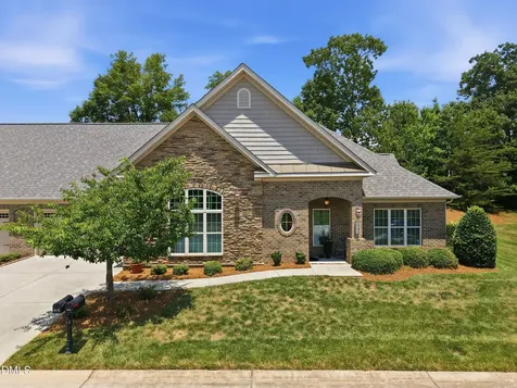 5424 Ggo Drive Greensboro NC 27406