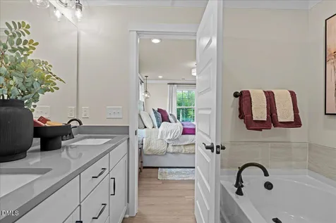 1282 Hammond Drive Mebane NC 27302