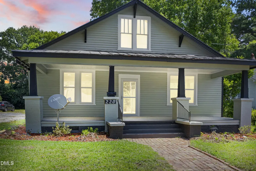 220 Beaman Street Clinton NC 28328