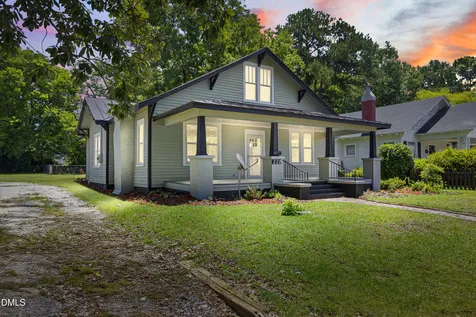 220 Beaman Street Clinton NC 28328