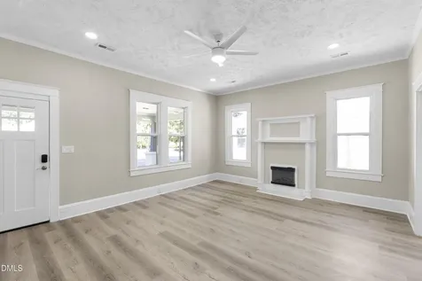 220 Beaman Street Clinton NC 28328