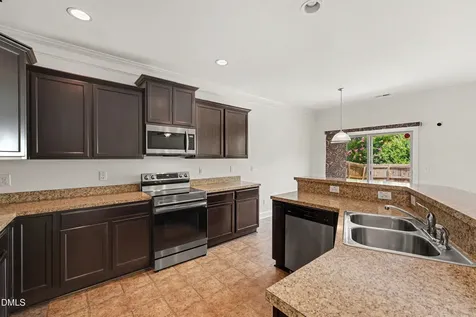 2703 Fern Willow Court Fuquay Varina NC 27526