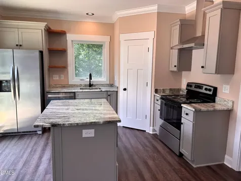 402 Poplar Street Graham NC 27253