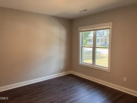 402 Poplar Street Graham NC 27253