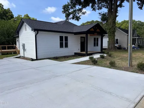402 Poplar Street Graham NC 27253