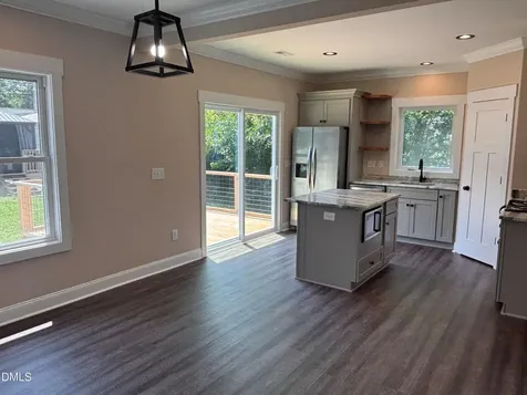 402 Poplar Street Graham NC 27253