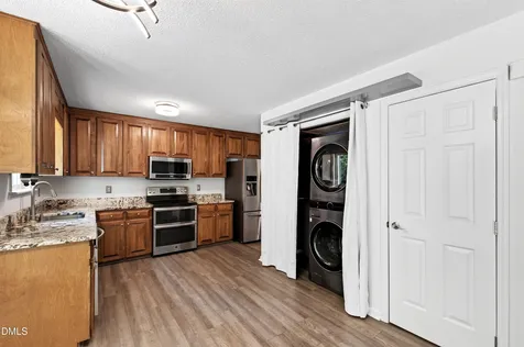 2813 Girth Lane Raleigh NC 27603
