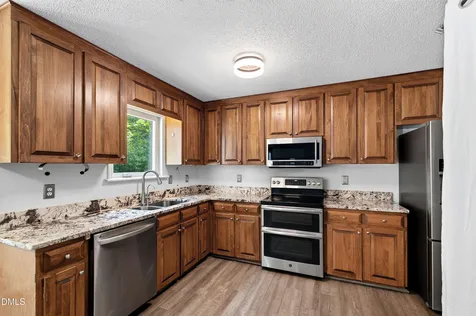 2813 Girth Lane Raleigh NC 27603