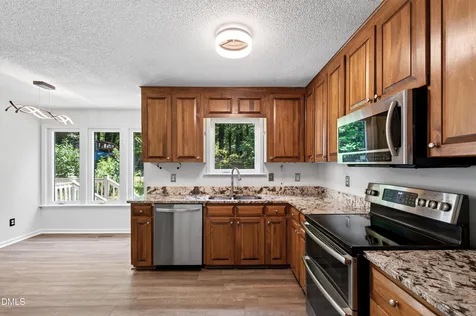 2813 Girth Lane Raleigh NC 27603