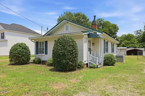 201 4th Street Erwin NC 28339