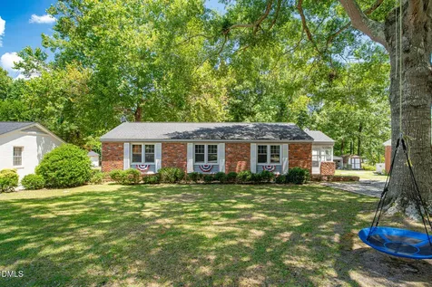 311 Woodland Drive Fuquay Varina NC 27526