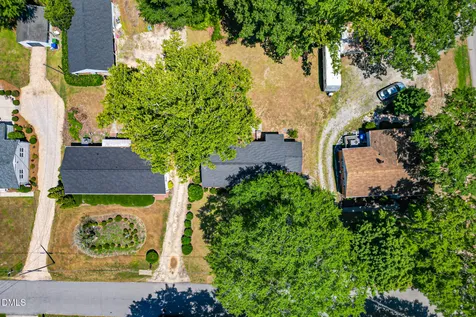 311 Woodland Drive Fuquay Varina NC 27526