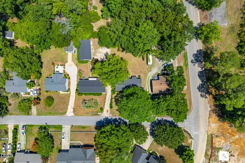 311 Woodland Drive Fuquay Varina NC 27526