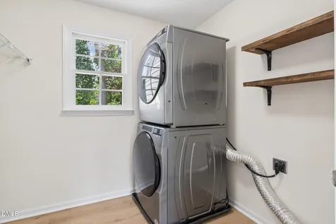 119 Holmhurst Court Cary NC 27519
