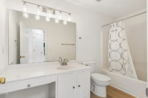 119 Holmhurst Court Cary NC 27519