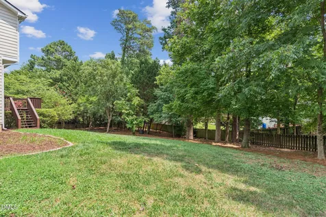 119 Holmhurst Court Cary NC 27519