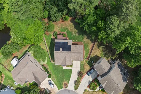 119 Holmhurst Court Cary NC 27519