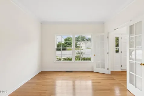 119 Holmhurst Court Cary NC 27519