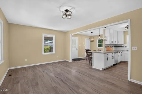 539 Riddle Avenue Hillsborough NC 27278