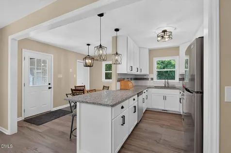 539 Riddle Avenue Hillsborough NC 27278