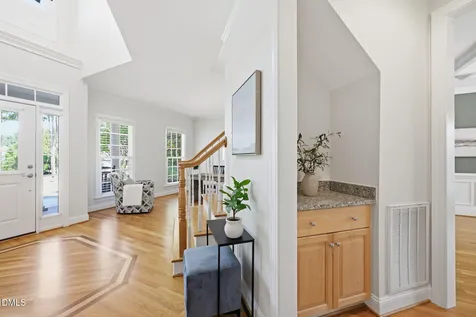 215 Lansbrooke Lane Apex NC 27502