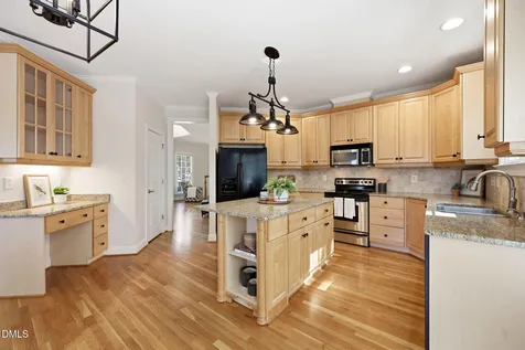 215 Lansbrooke Lane Apex NC 27502